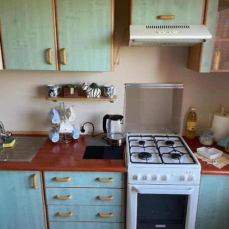 Happy Guest Apartament Jurmala Ngoại thất bức ảnh