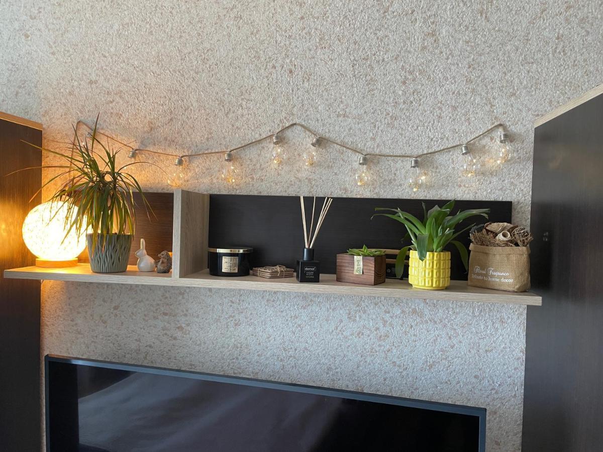 Happy Guest Apartament Jurmala Ngoại thất bức ảnh